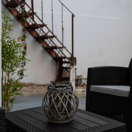 Thissio Getaway 2Ba Next To Athens Ancient Market Exteriér fotografie
