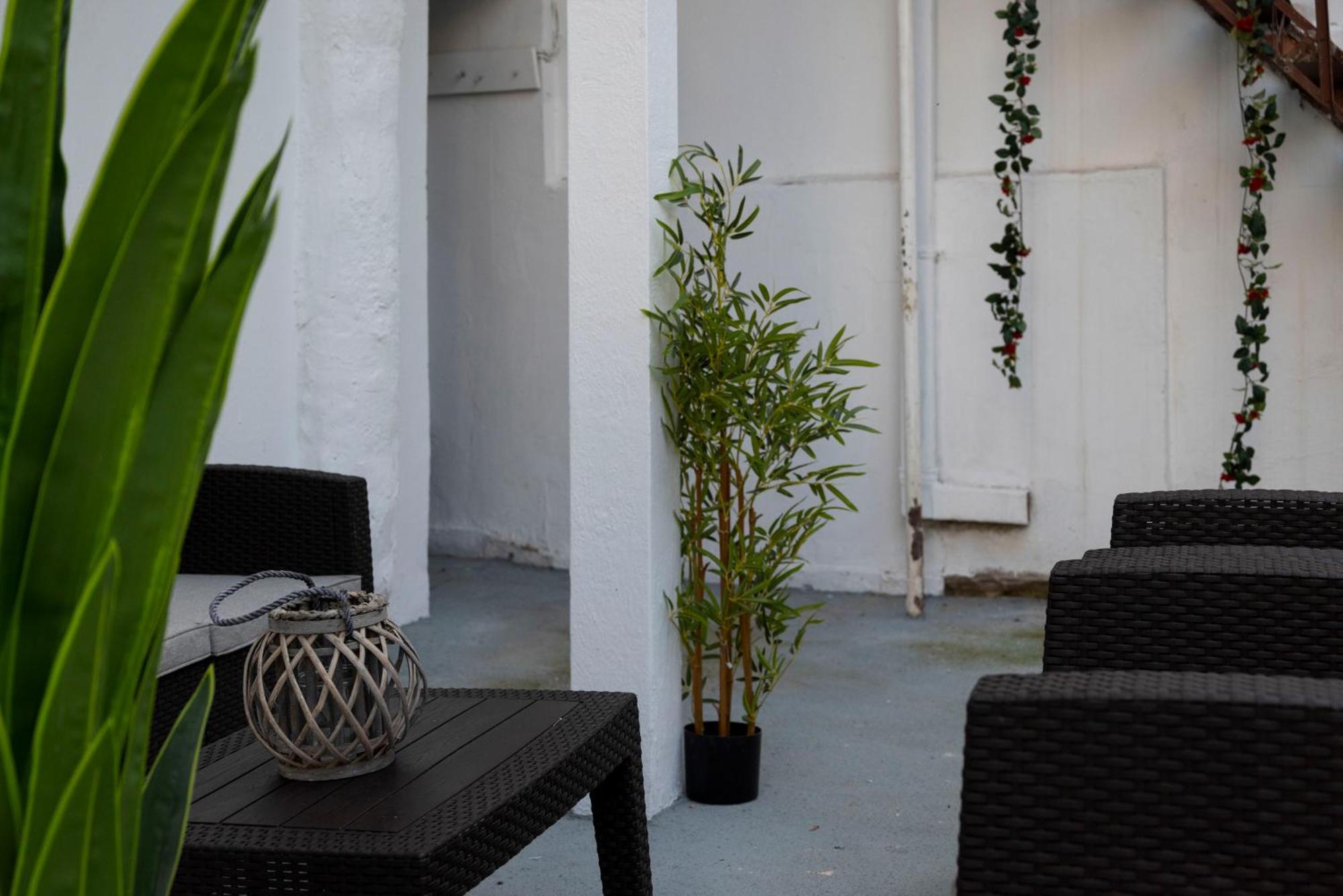 Thissio Getaway 2Ba Next To Athens Ancient Market Exteriér fotografie